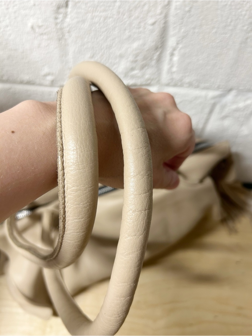 Village Tannery Beige Pebbled Leather Slouchy Shoulder Bag, Design By Sevestet - Picture 5 of 13
